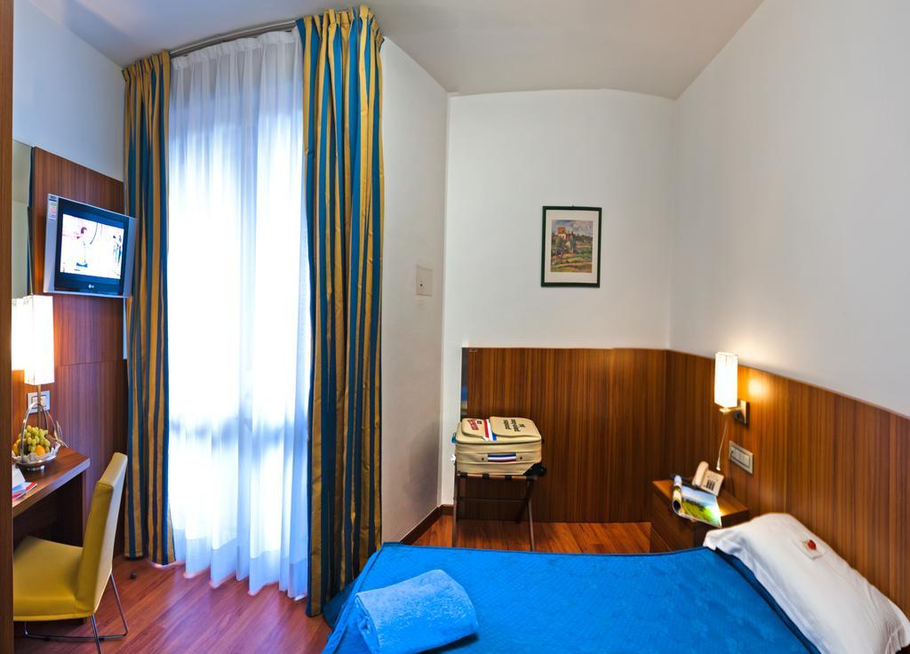 Hotel Ariston Bibione Habitación foto